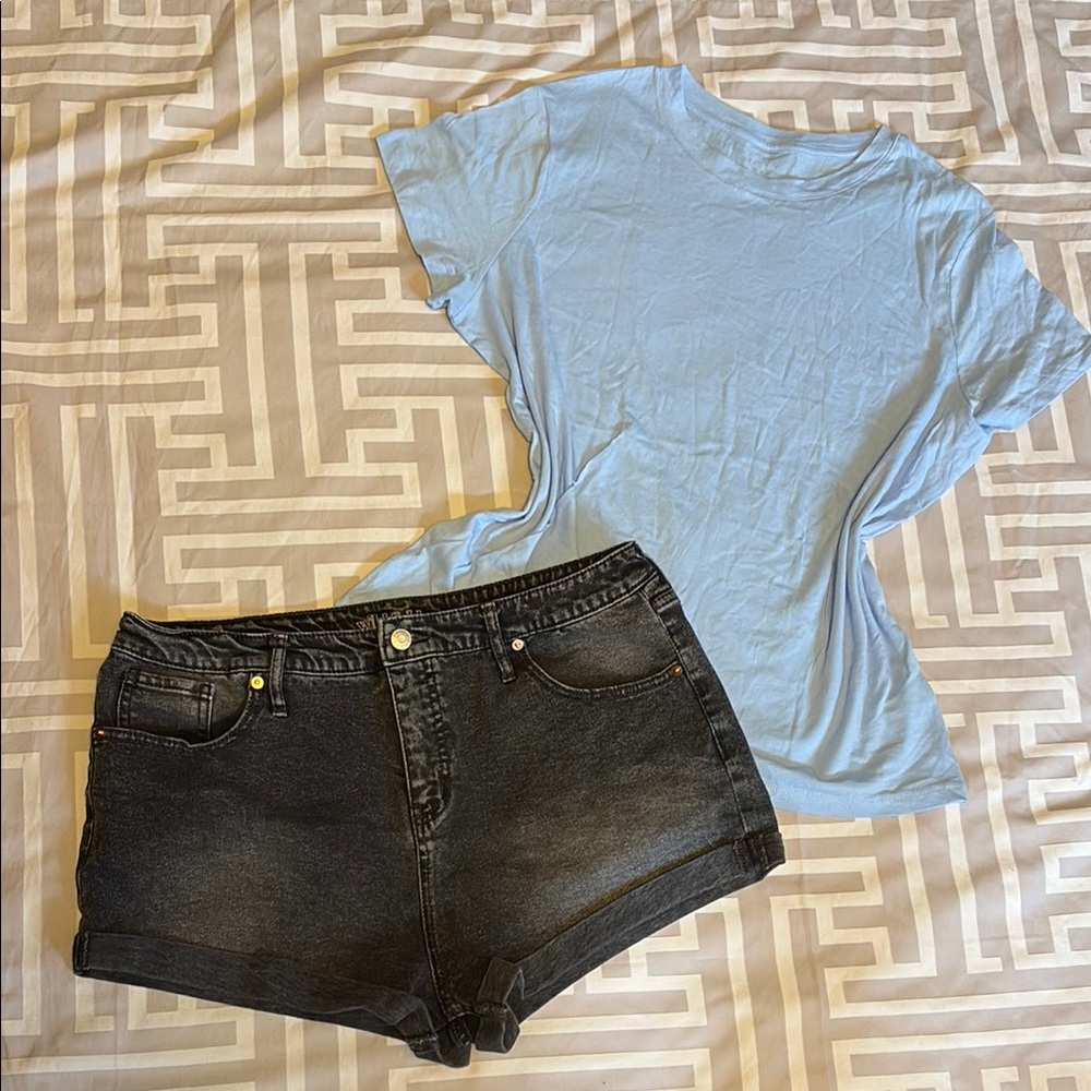 Blue Fitted Short Sleeve T-Shirt